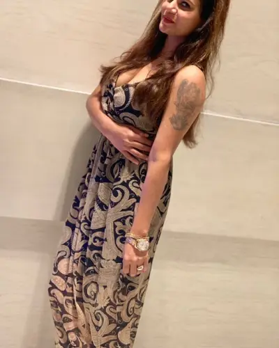 Mahemdavad Escort